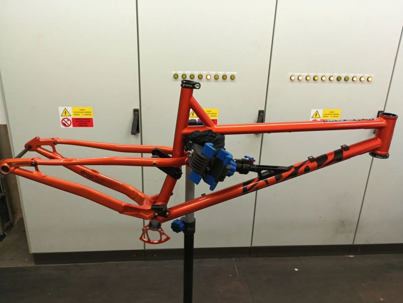 Rám Cotic Max Flare