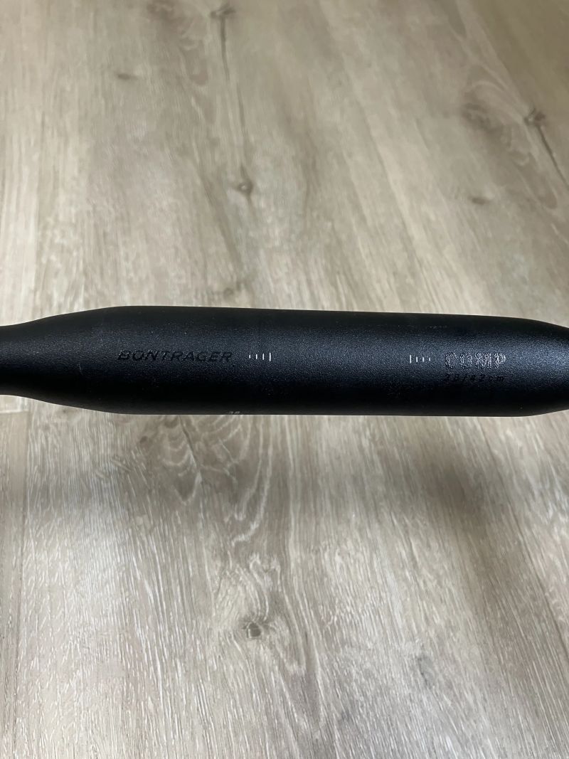 Silniční řidítka Bontrager comp 380mm