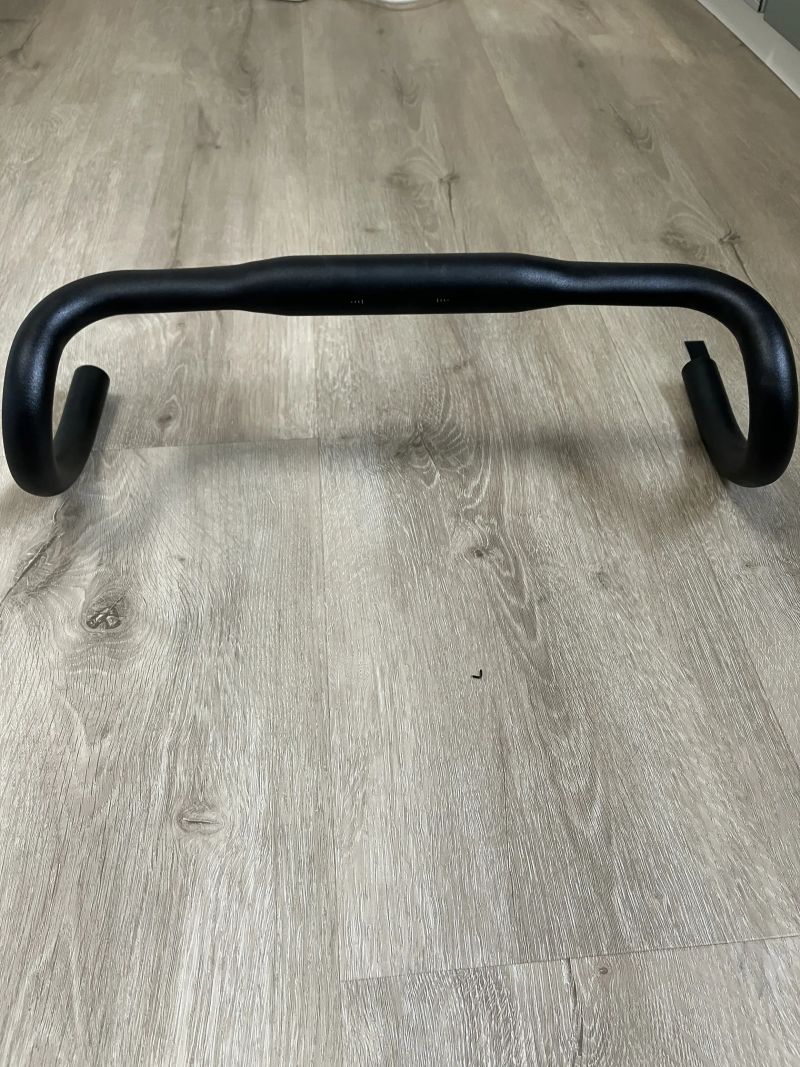 Silniční řidítka Bontrager comp 380mm