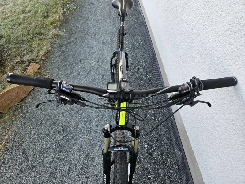 Karbonové horské kolo Author Modus 29", vel. 21