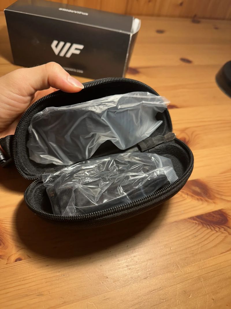 VIF One Black x Red Polarized