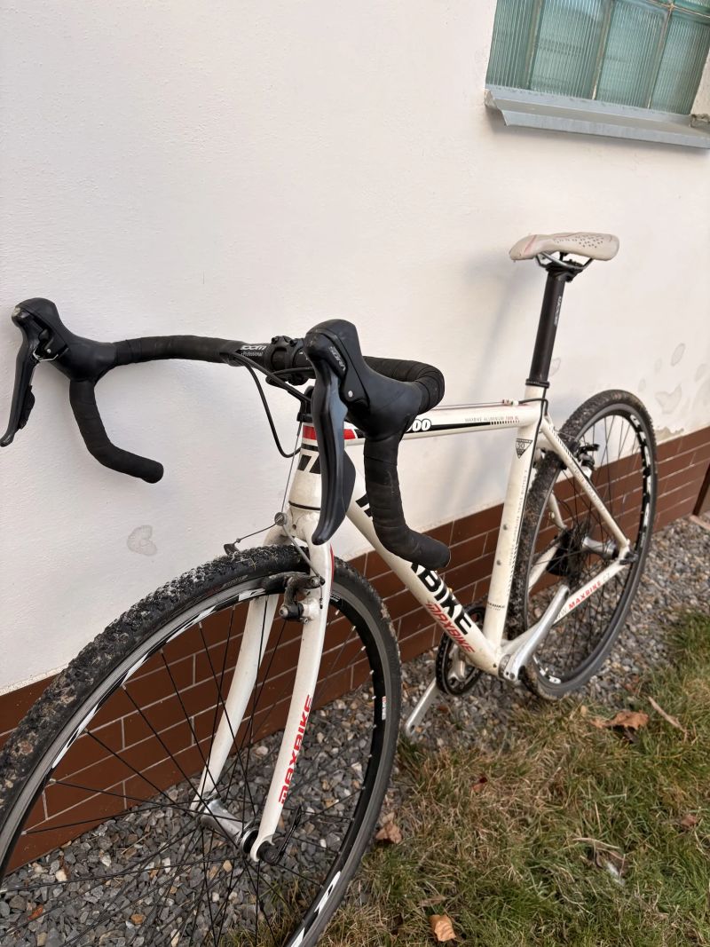 Maxbike Prodám kolo Maxbike CX4000 – cyklokros / gravel