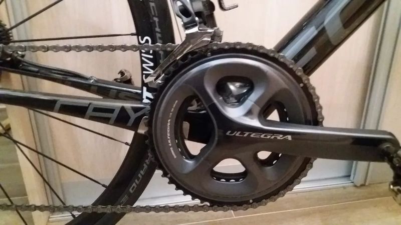 Focus Cayo , komplet Ultegra, karbon, kola DT dwiss