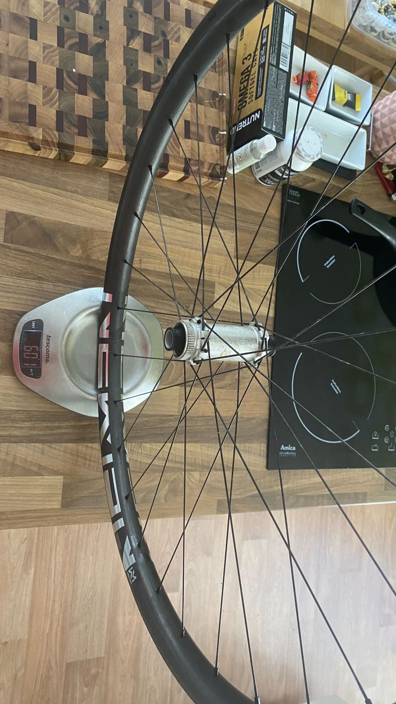 Prodám kola Newmen Advanced SL X.A. 30