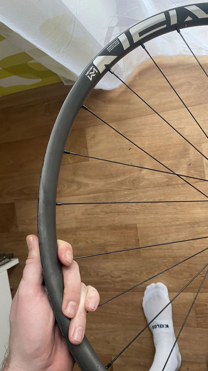 Prodám kola Newmen Advanced SL X.A. 30