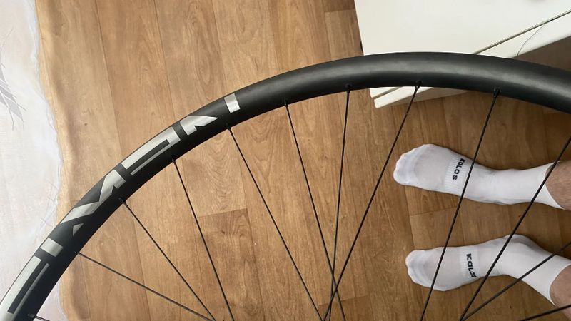 Prodám kola Newmen Advanced SL X.A. 30