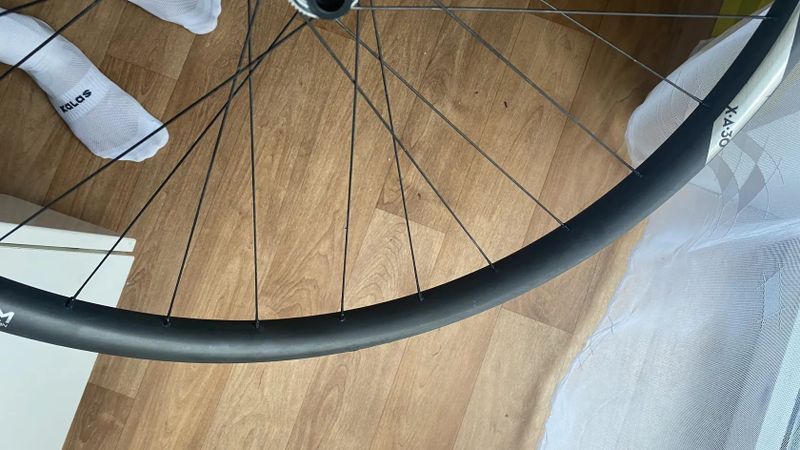 Prodám kola Newmen Advanced SL X.A. 30