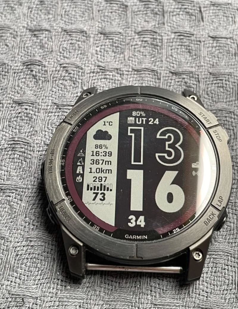  GarminFenix 7 Sapphire Solar