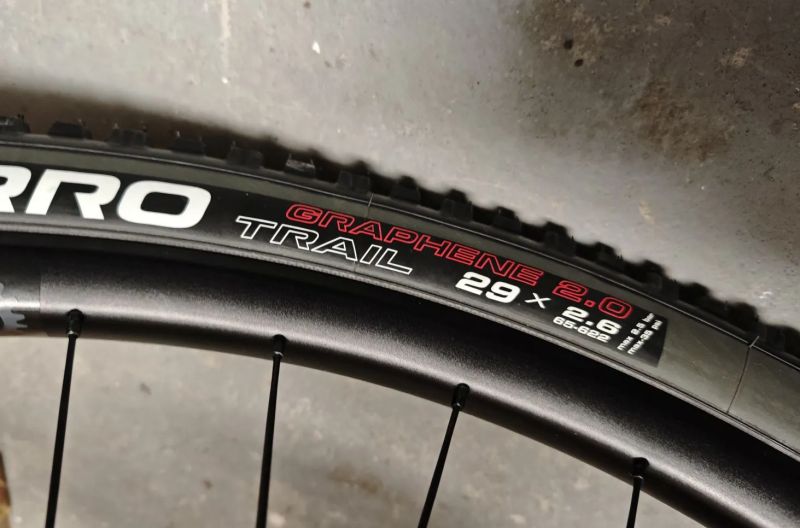 Vittoria Agarro 29x2.6 (2.4)