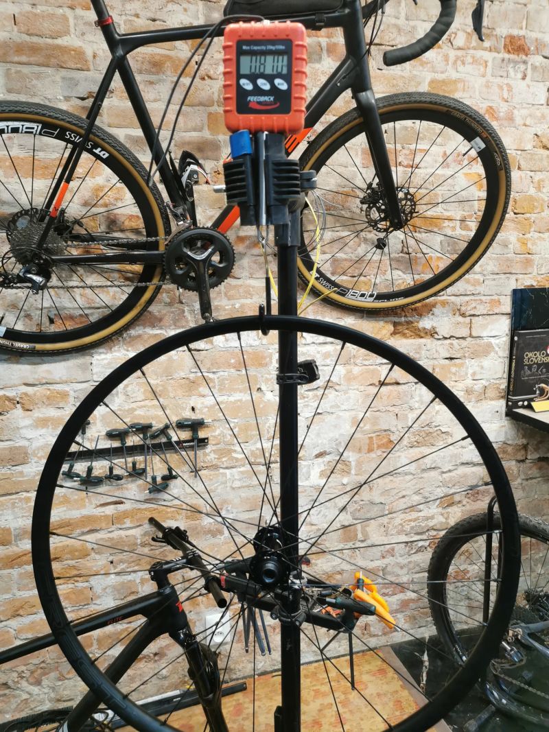 Dema Rebell custom 2025 