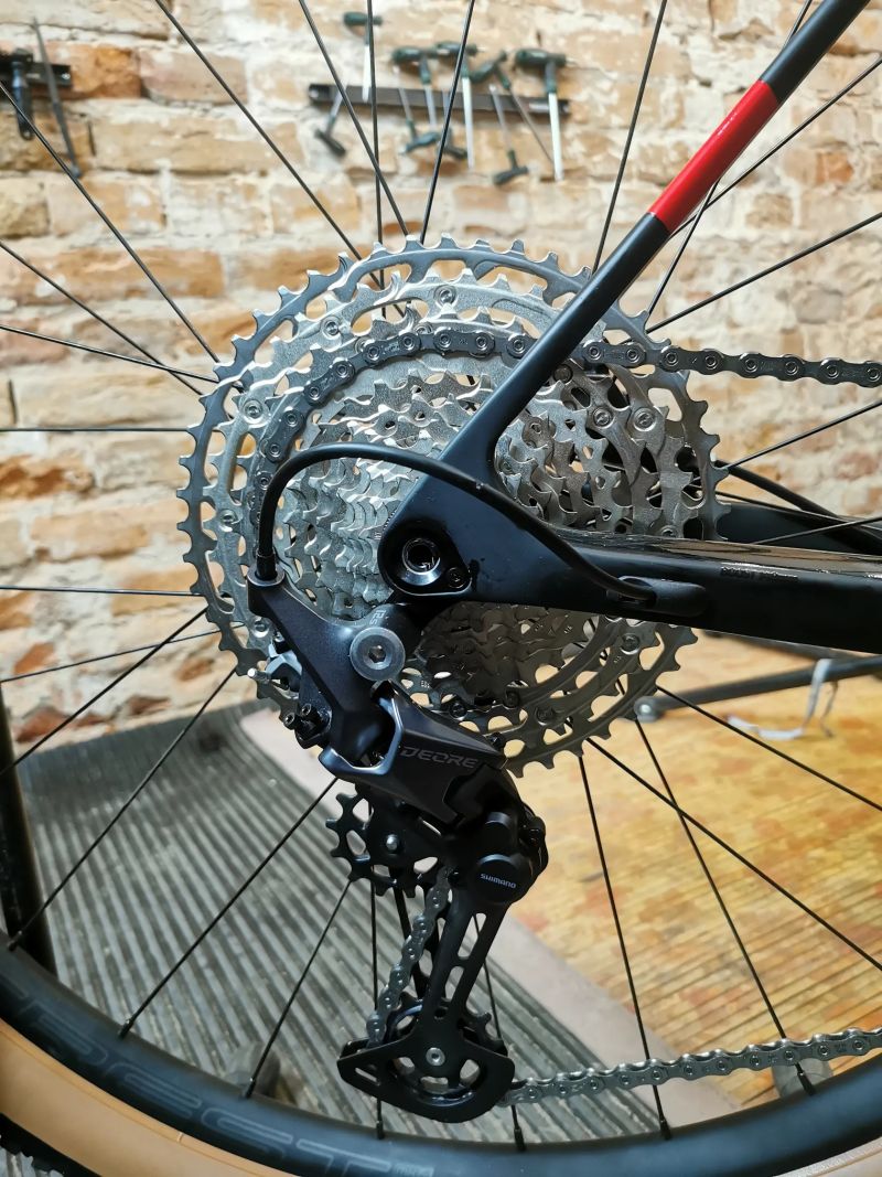 Dema Rebell custom 2025 