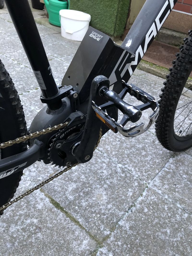 Rock Machine Catherine e60