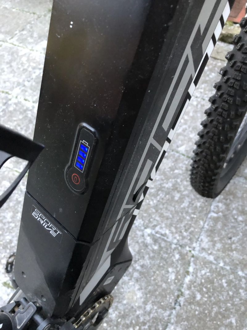 Rock Machine Catherine e60