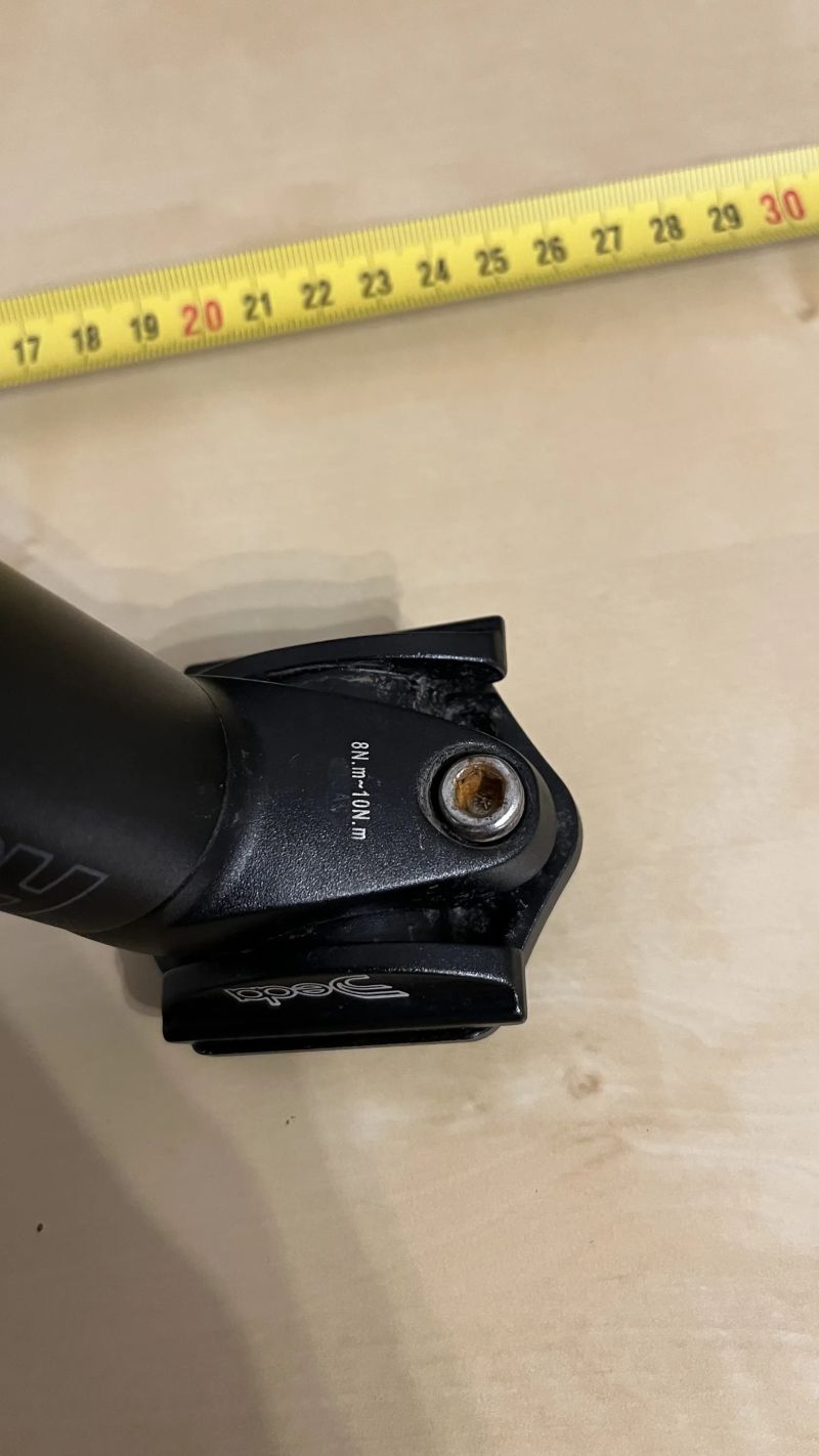 Deda sedlovka Ø31,6 mm délka 320 mm