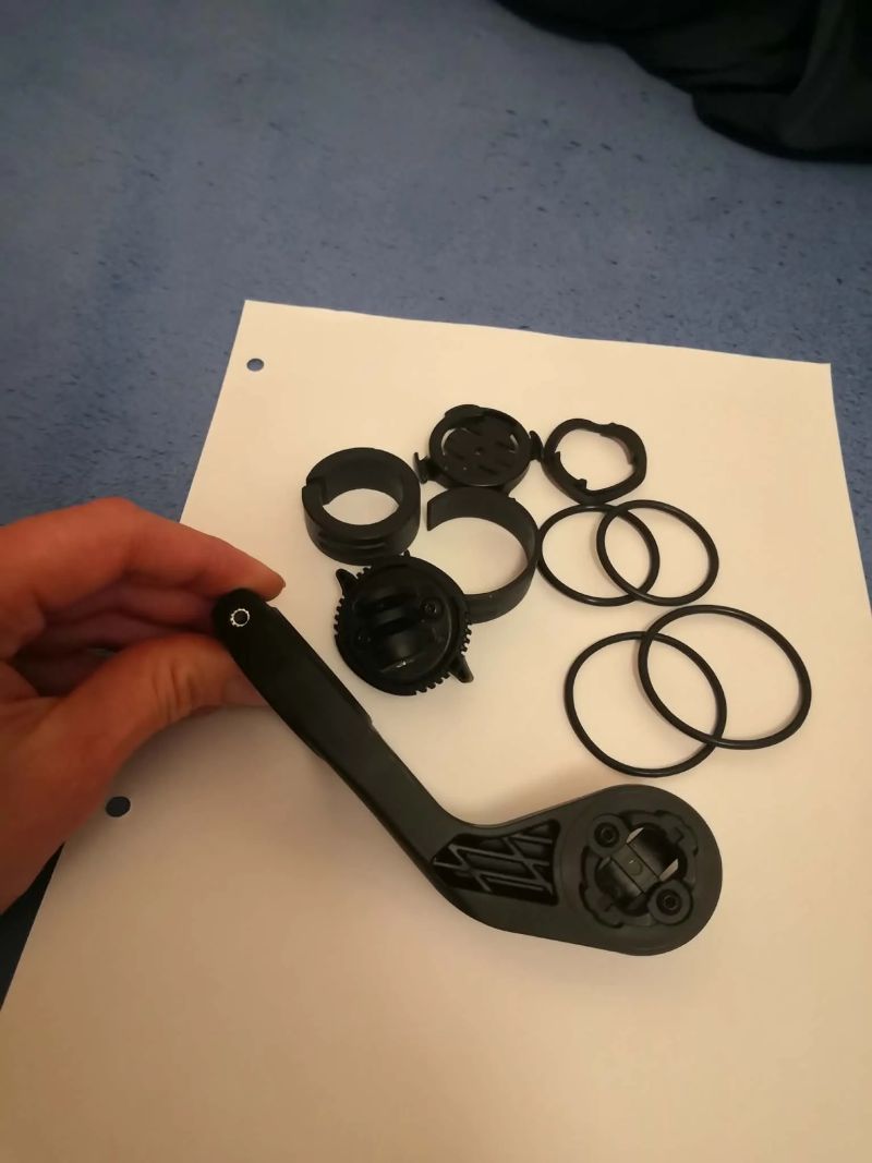 Nový předsazený držák na Garmin + držák na světlo