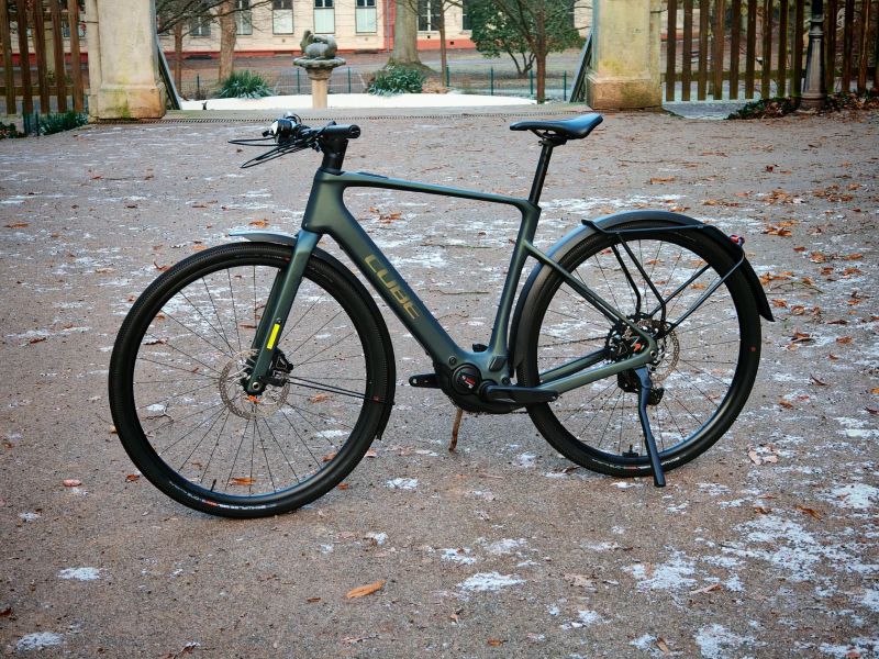 Cube Nulane Hybrid C:62 Race