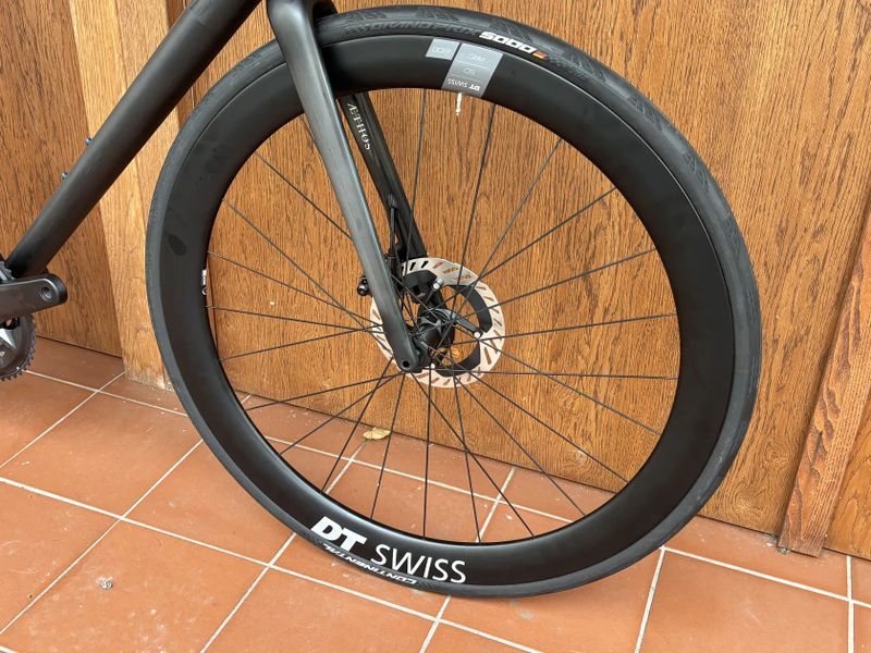 SPECIALIZED ATHEOS vel. 58 cm - zakázková stavba - ULTEGRA di2 2x12 - DT SWISS ACR 50 mm
