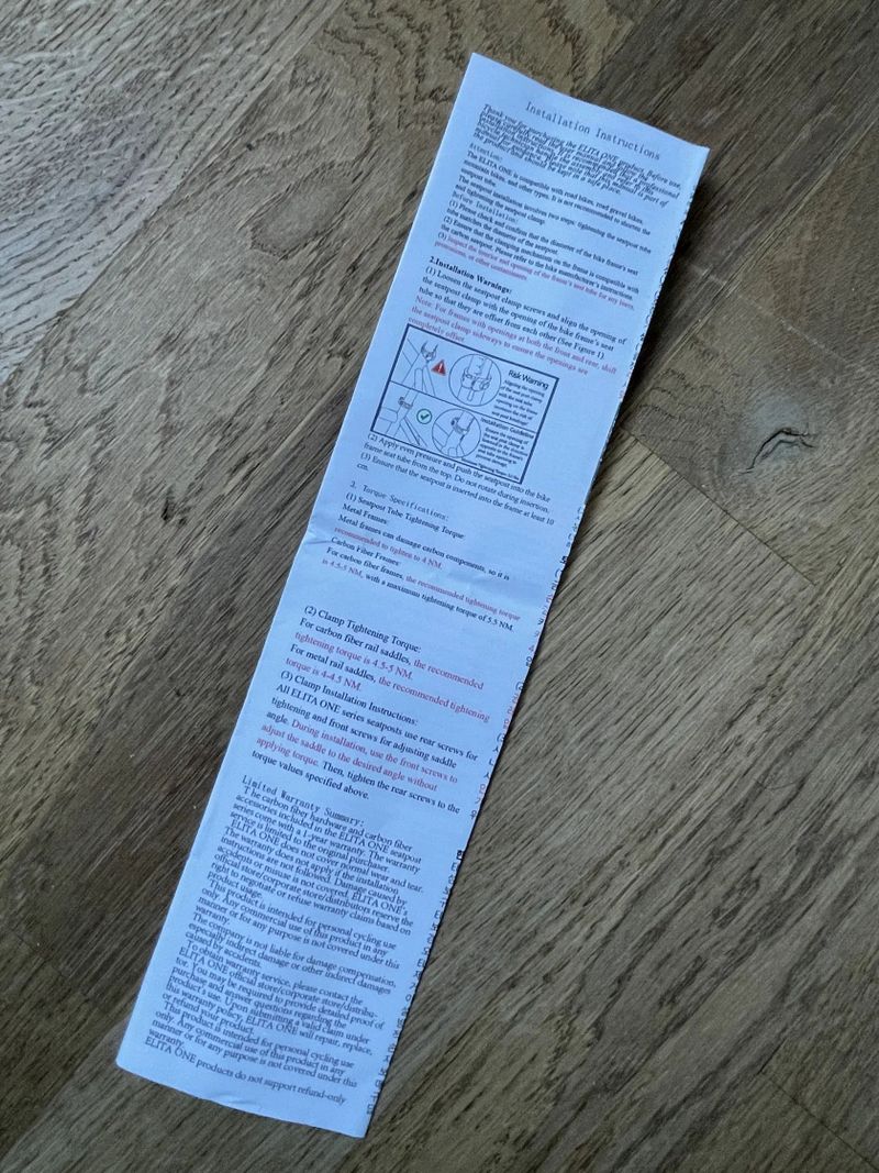 Elitaone karbonová sedlovka 30,9mm 400mm offset 20mm