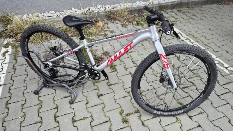 Amulet youngster 27.5