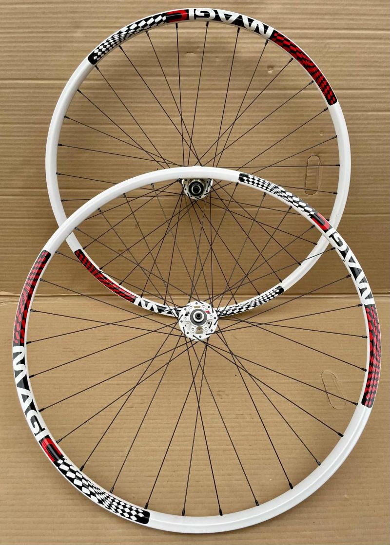 MTB kola REMERX Magic 29 + Novatec Disc - 1705 g