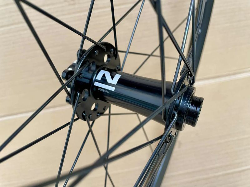 MTB přední kolo REMERX RX 2027 29" + NOVATEC D791SB-Boost 15x110mm - 935 g