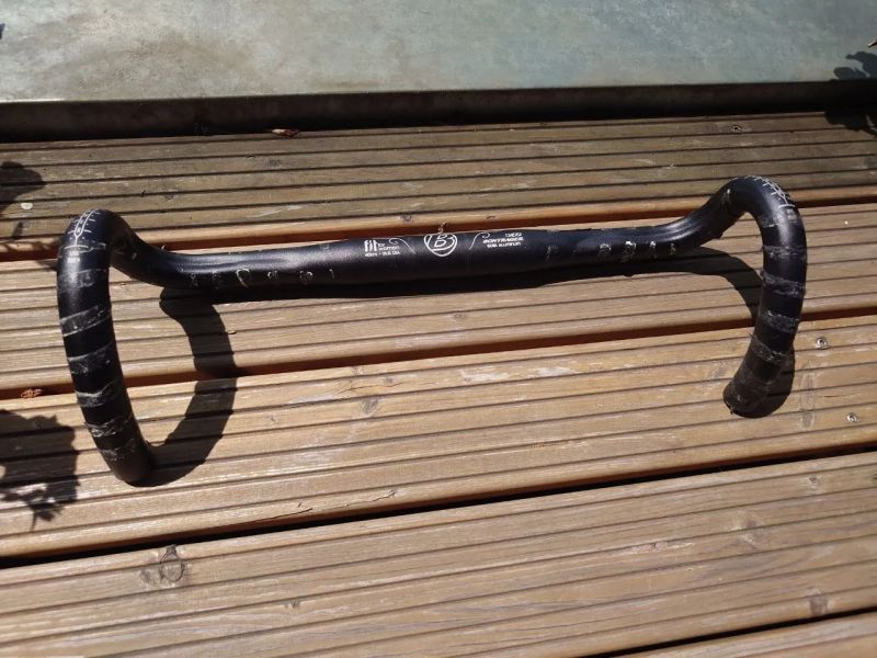 Řídítka Bontrager 40cm 31.8 Woman Fit