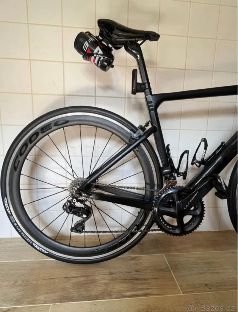 Silniční karbonové kolo Codeq, velikost M