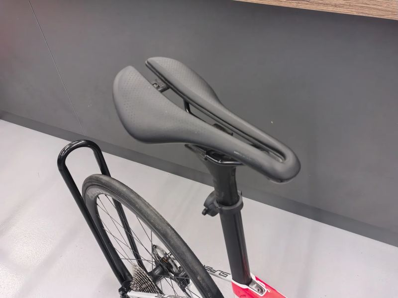 Superior X-Road team Elite Di2