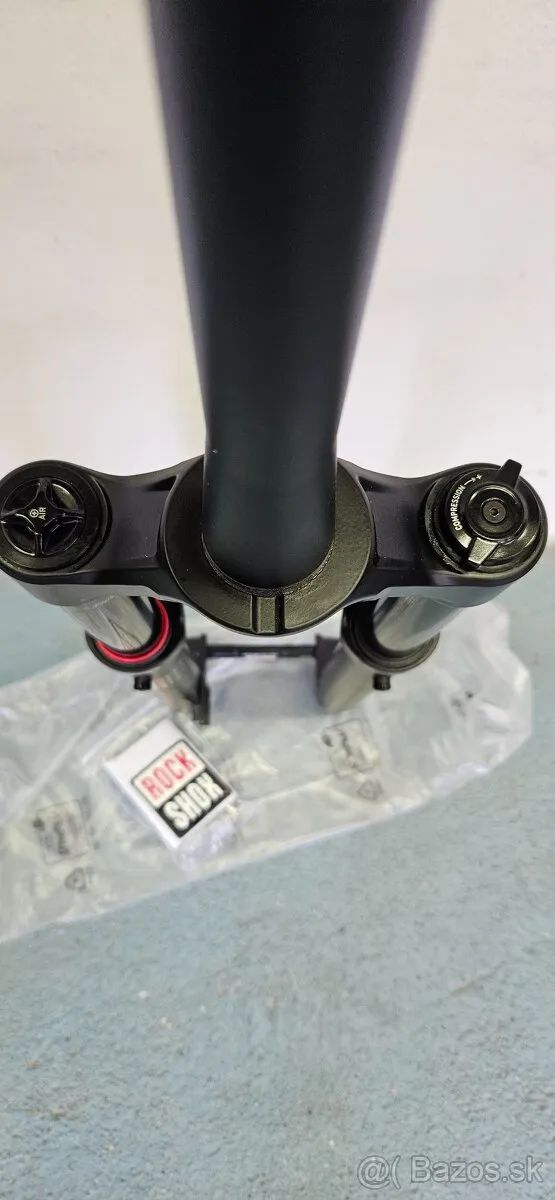 Rock Shox ZEB RC Deboin Air+ 150mm 29"