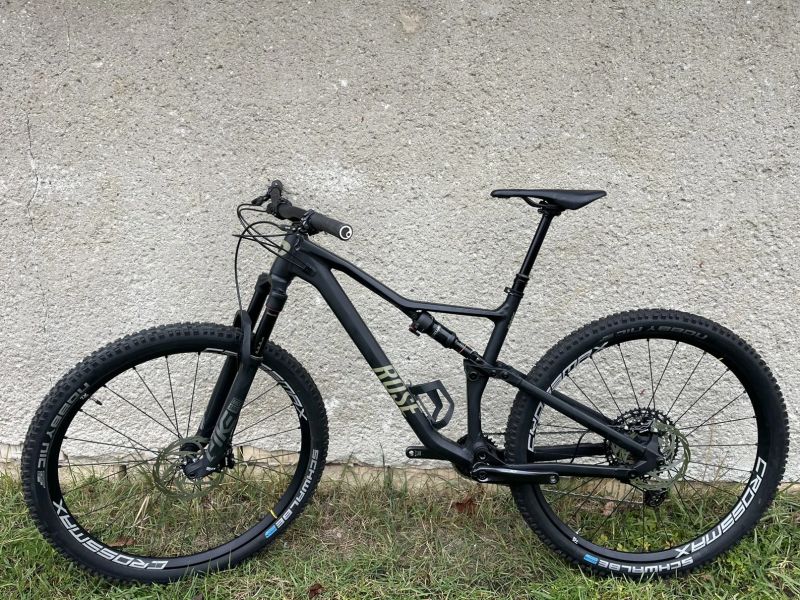 Rose Ground Control 3 M