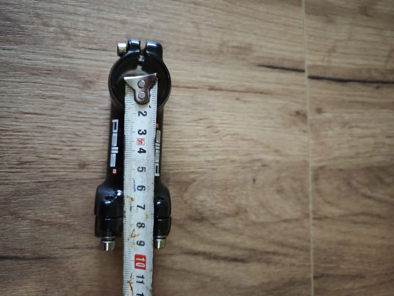 Představec na silniční řidítka 