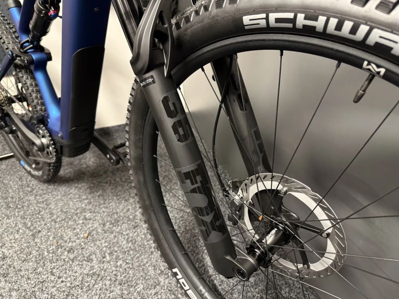 CUBE AMS Stereo Hybrid ONE44 C68X SLX 8km vel.M 17,5Kg 2026