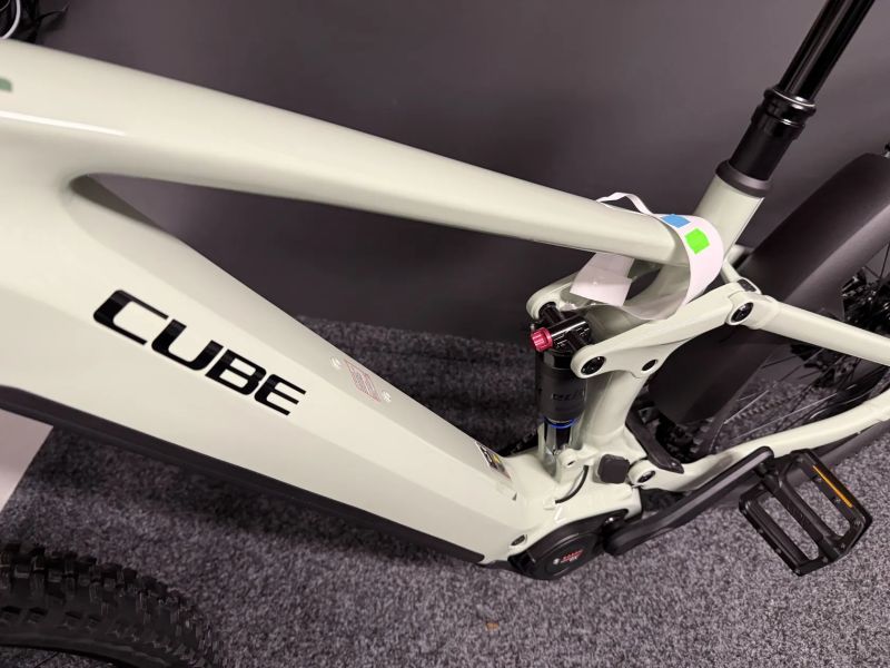 CUBE Stereo Hybrid ONE22 PRO 800 vel.L a XL 2026 NOVÉ