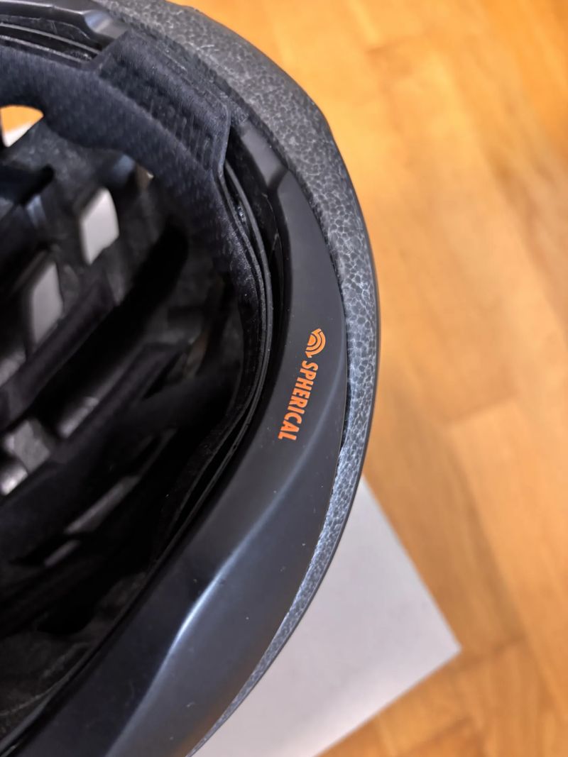 Giro Eclipse Spherical