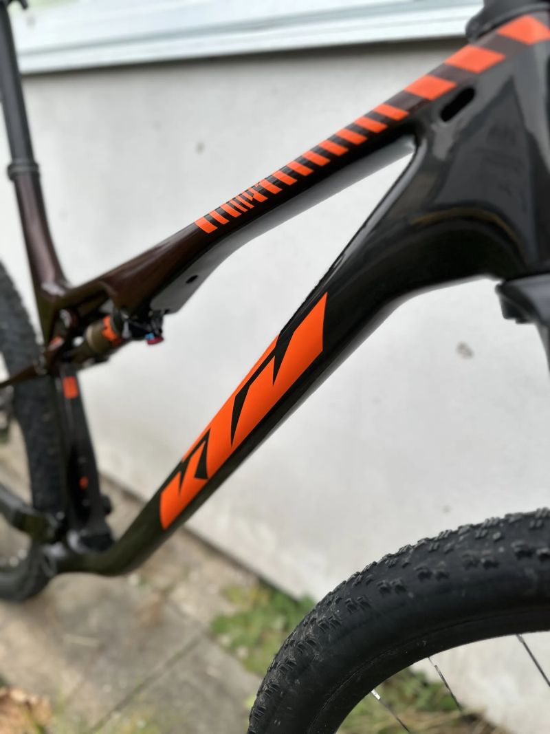 KTM Scarp Exonic ve vel. XL + kola