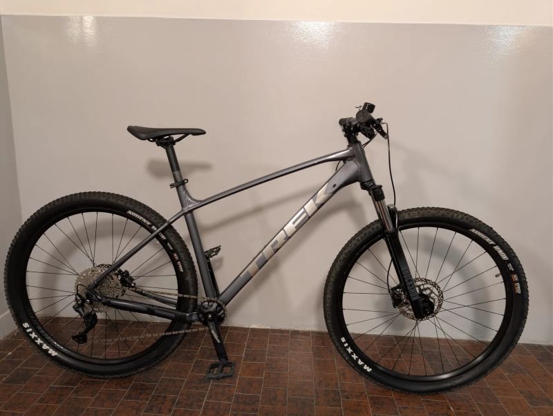 Trek Marlin 7, velikost XL, kola 29", Shimano