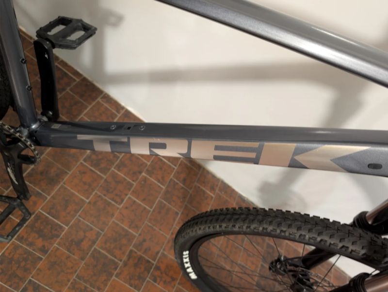 Trek Marlin 7, velikost XL, kola 29", Shimano