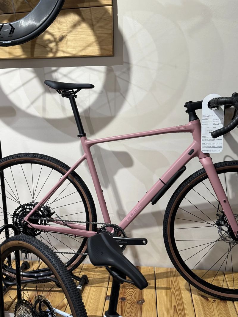 Cube Nuroad One ruby n puce 2026