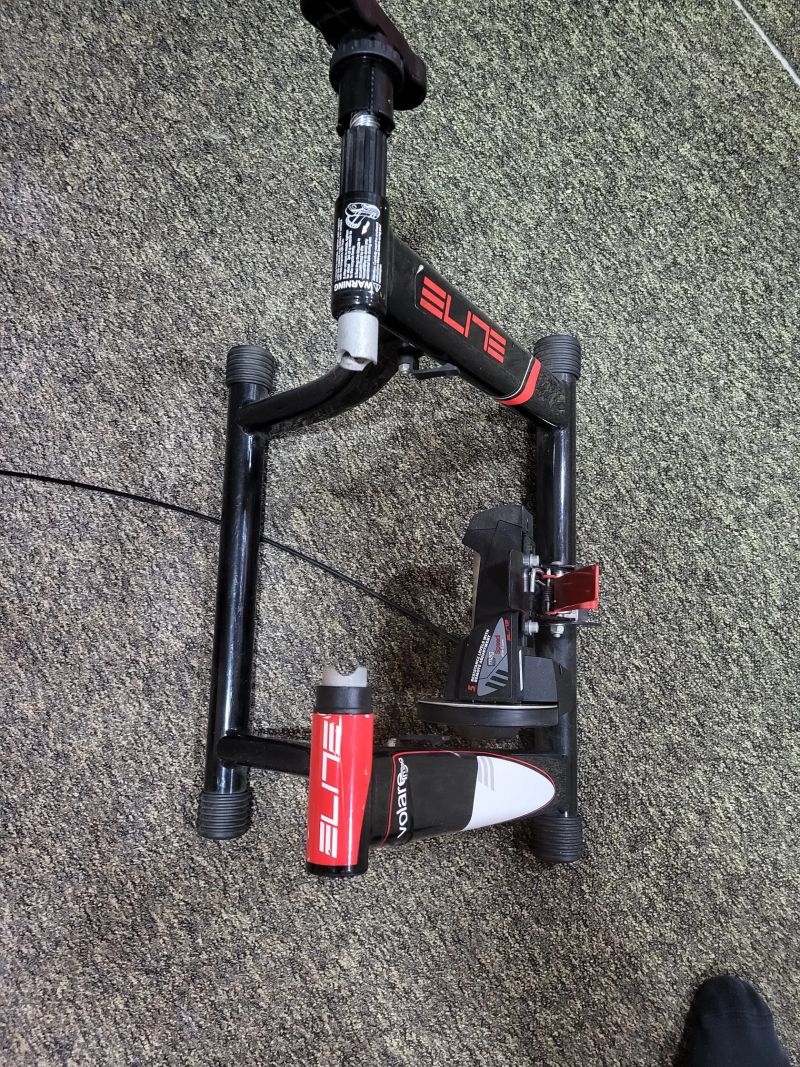 Prodám cyklo trenažér Elite