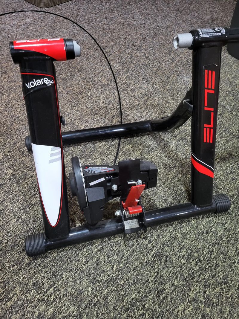 Prodám cyklo trenažér Elite