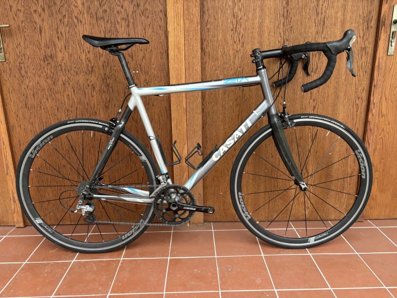 CASATI ZETA - silniční kolo, vel. 58 cm, SHIMANO ULTEGRA 2x10, kola VISION