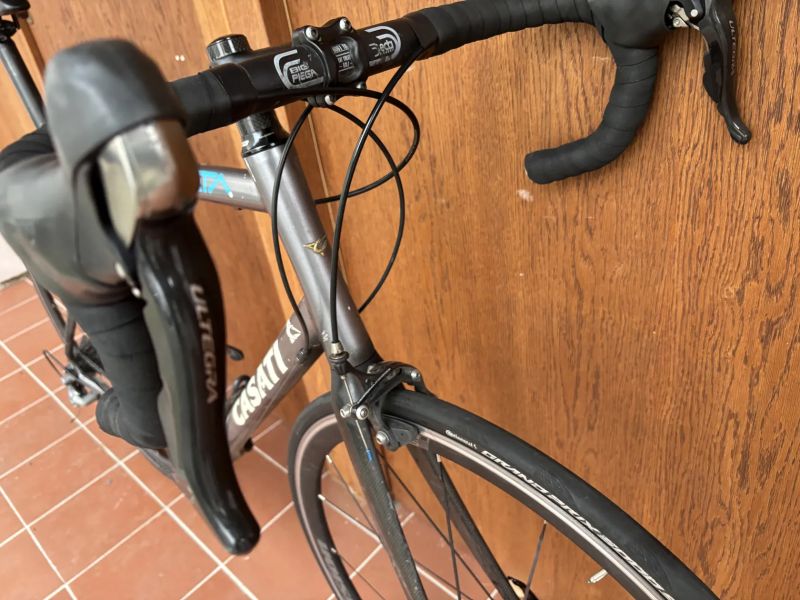 CASATI ZETA - silniční kolo, vel. 58 cm, SHIMANO ULTEGRA 2x10, kola VISION