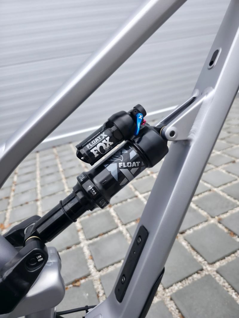 YT Jeffsy Core 2 2023 29″ velikost XL (L)