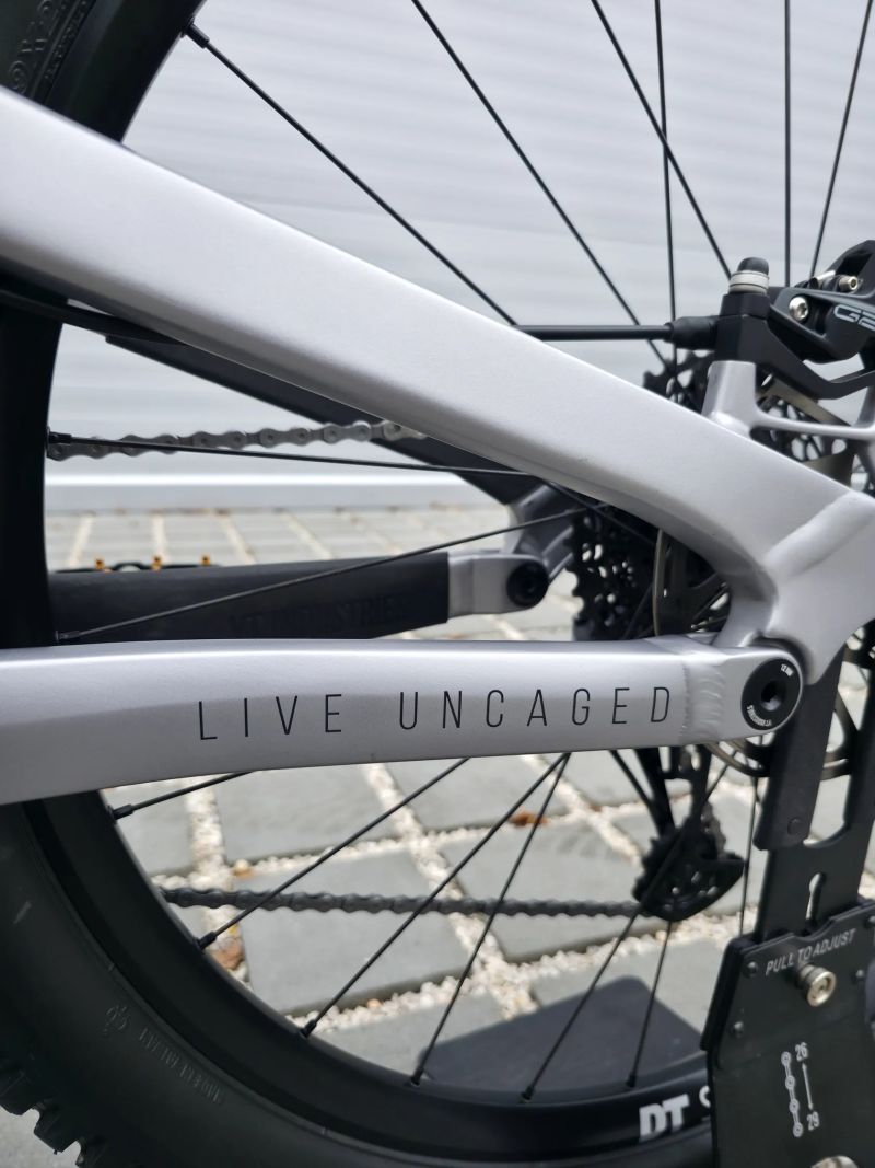 YT Jeffsy Core 2 2023 29″ velikost XL (L)