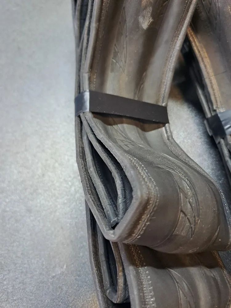 Max 100km jeté pláště Continental Grand Prix 5000 / dva kusy