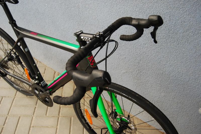 GT Grade Carbon 53CM