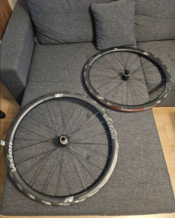 Vision Metron 40 SL Clincher/Tl karbónové kolesá