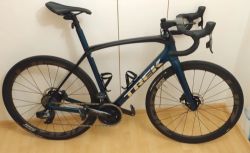 Trek Domane SL7 e-tap