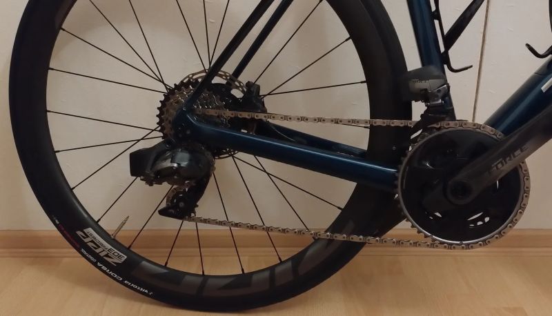 Trek Domane SL7 e-tap