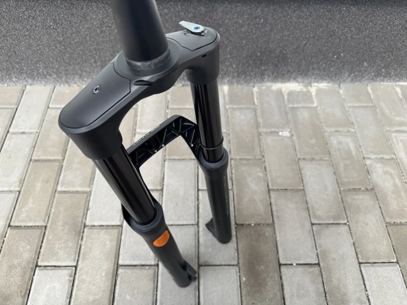 Vidlice DT Swiss F535 One 29" 150mm - Nova